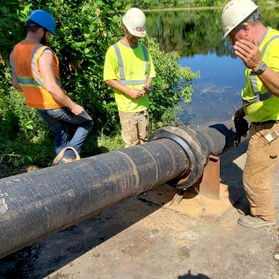 DI pipe uses an easy-to-assemble/disassemble push-on rubber gasket joints.