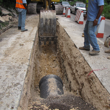 24-inch DI water main installation in Kingston, Jamaica - 2010