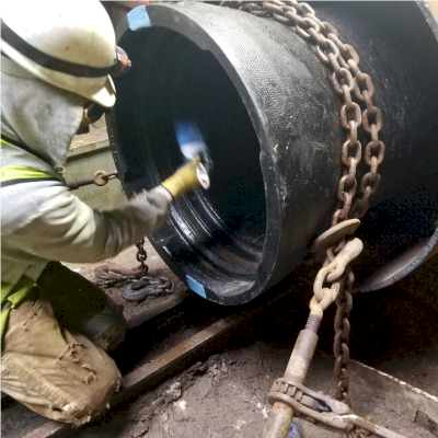 First part of Ductile iron Tyton joint assembly is to clean the gasket cavity thoroughly.