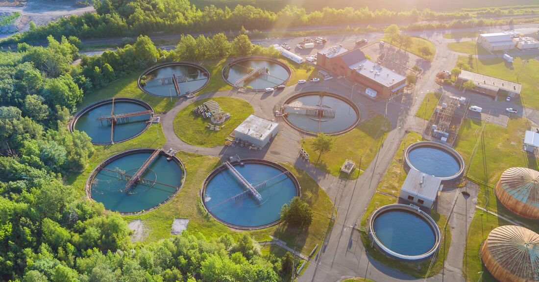 For water utilities, emphasis should be placed on energy savings when selecting pipe materials.