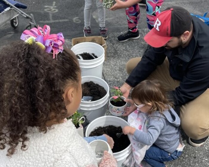 McWane Ductile – New Jersey sponsors Earth Day Festival and Phillipsburg Farmers Market Opening Day